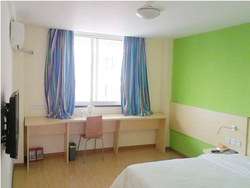 7Days Inn Chengdu North Railway Station No.2 Bagian luar foto