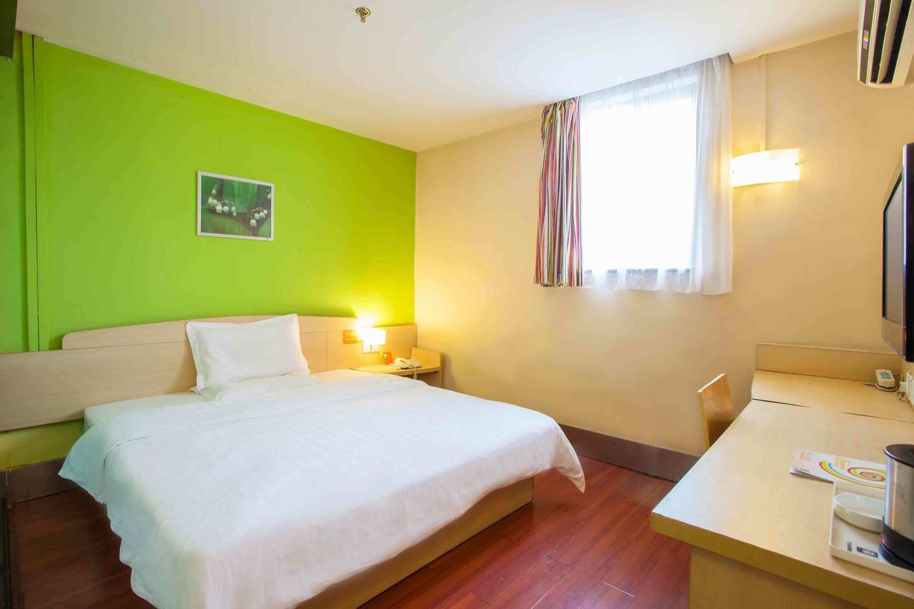 7Days Inn Chengdu North Railway Station No.2 Bagian luar foto