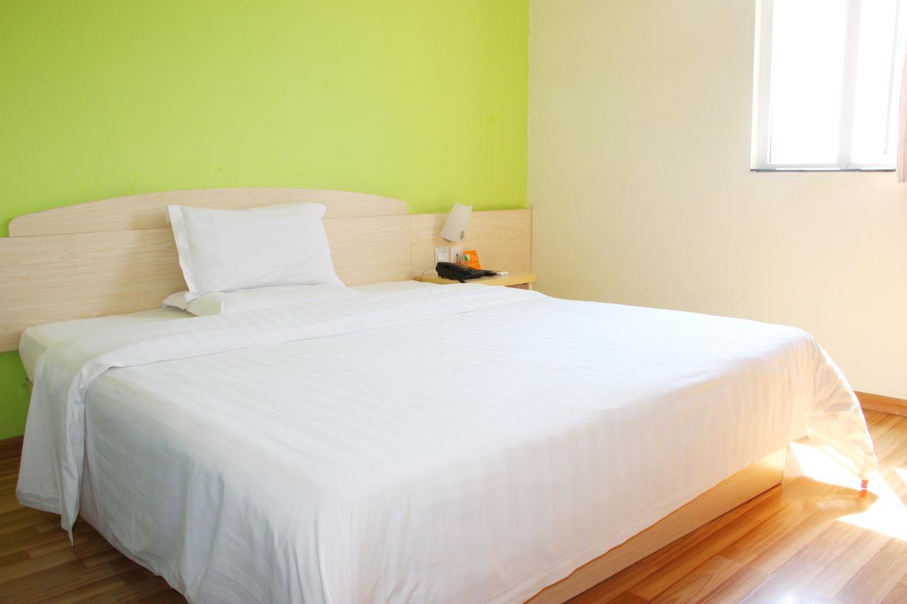 7Days Inn Chengdu North Railway Station No.2 Bagian luar foto